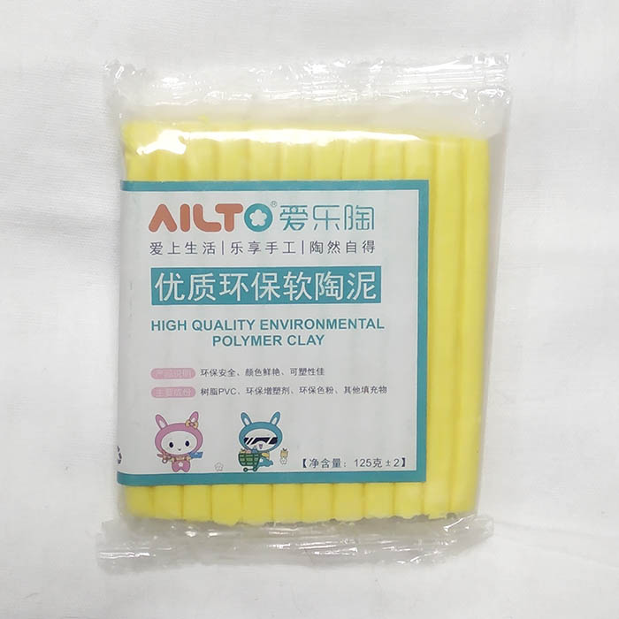 Полимерная глина запекаемая AILTO светло желтый ,125 гр 