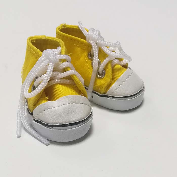 Кеды для кукол на шнурках желтые,6 см      