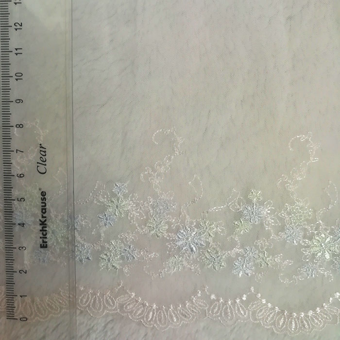 Кружево широкое на сетке белое с нежными мелкими цветами, ширина 21см, цена за 50 см    - 1