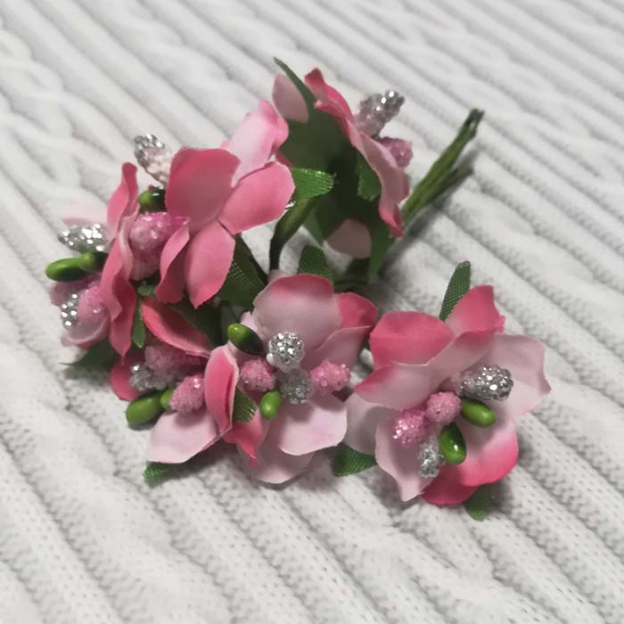 Букет тканевых цветов с блестящими тычинками, малиновый градиент,3 см    