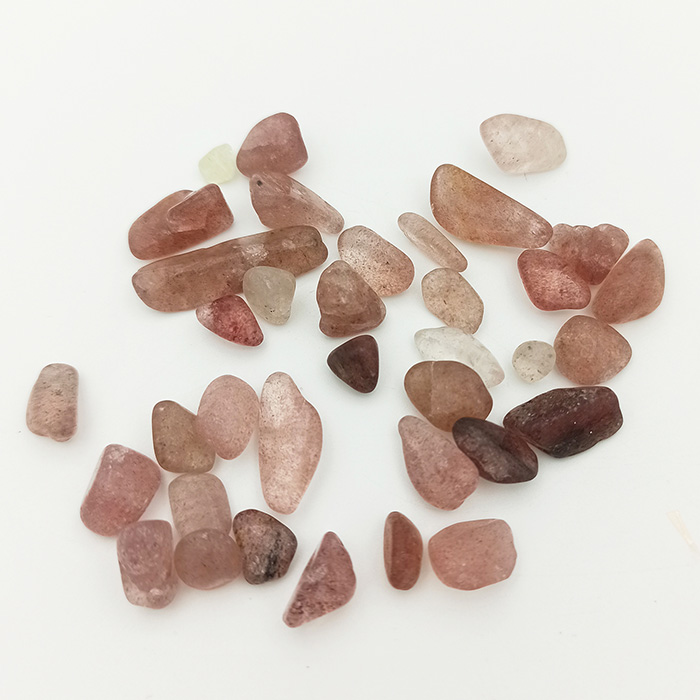 Натуральный камень "Розовый" 30 гр