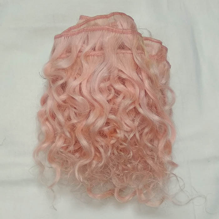 Волосы ангорской козы на трессах кудрявые цвет нежно-розовый, 20 гр 
