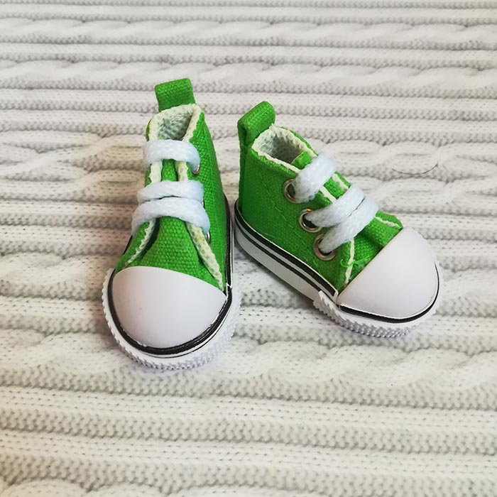 Кеды для кукол ярко зеленые на шнурках,5 см 