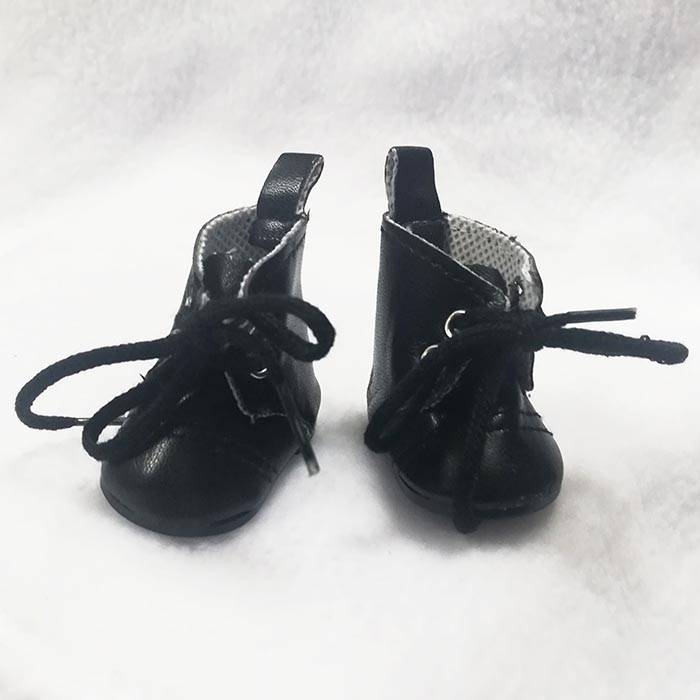Ботиночки для кукол  черные .Длина подошвы 5 см   