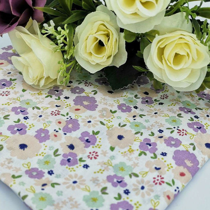 Ткань с мелким принтом сиреневые цветы, хлопок , Европа